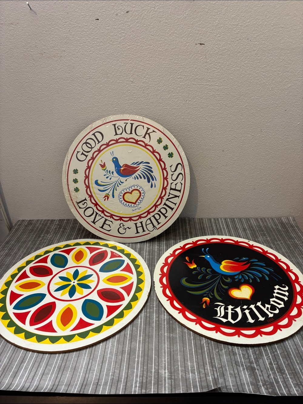 Folk Art Round Wall Plaques - Colorful Bird Motifs